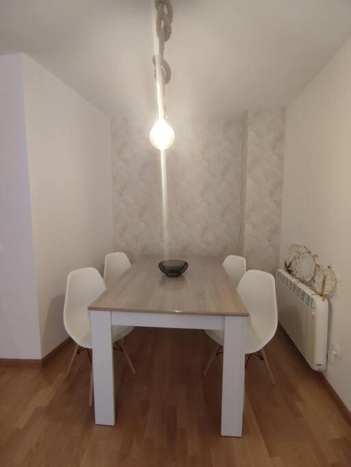 Casa Tatas Precioso Piso Recien Reformado Lägenhet El Barraco Exteriör bild