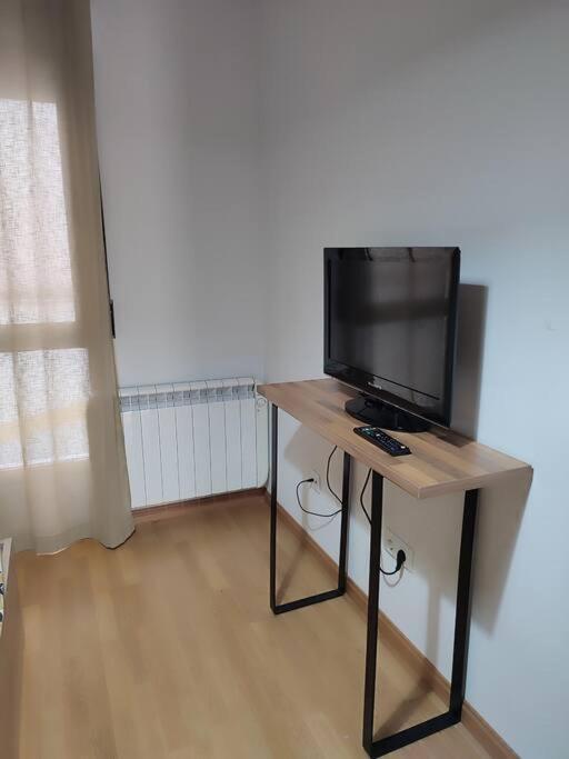 Casa Tatas Precioso Piso Recien Reformado Lägenhet El Barraco Exteriör bild